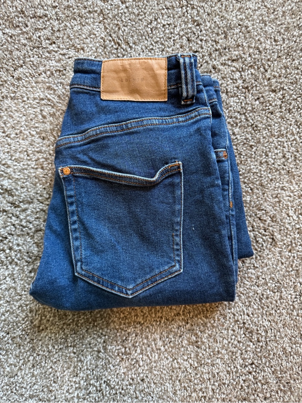 H&M Women's Skinny Jeans in Dark Blue